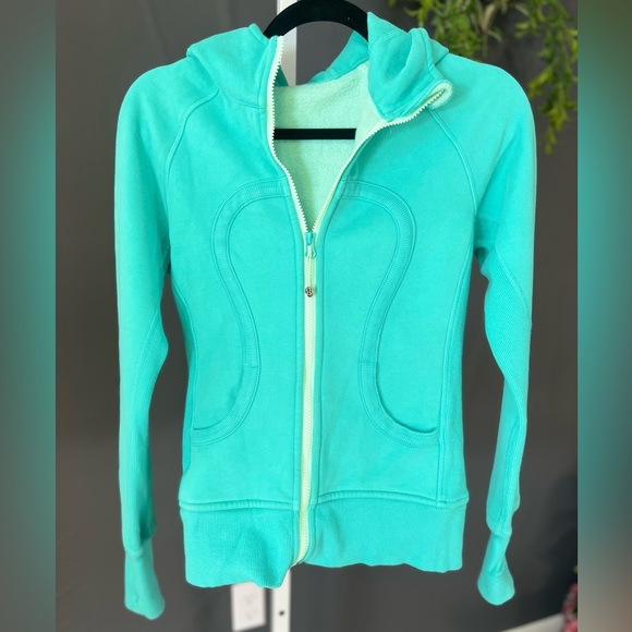 lululemon athletica Jackets & Blazers - Lululemon athletica. Like new. Excellent condition